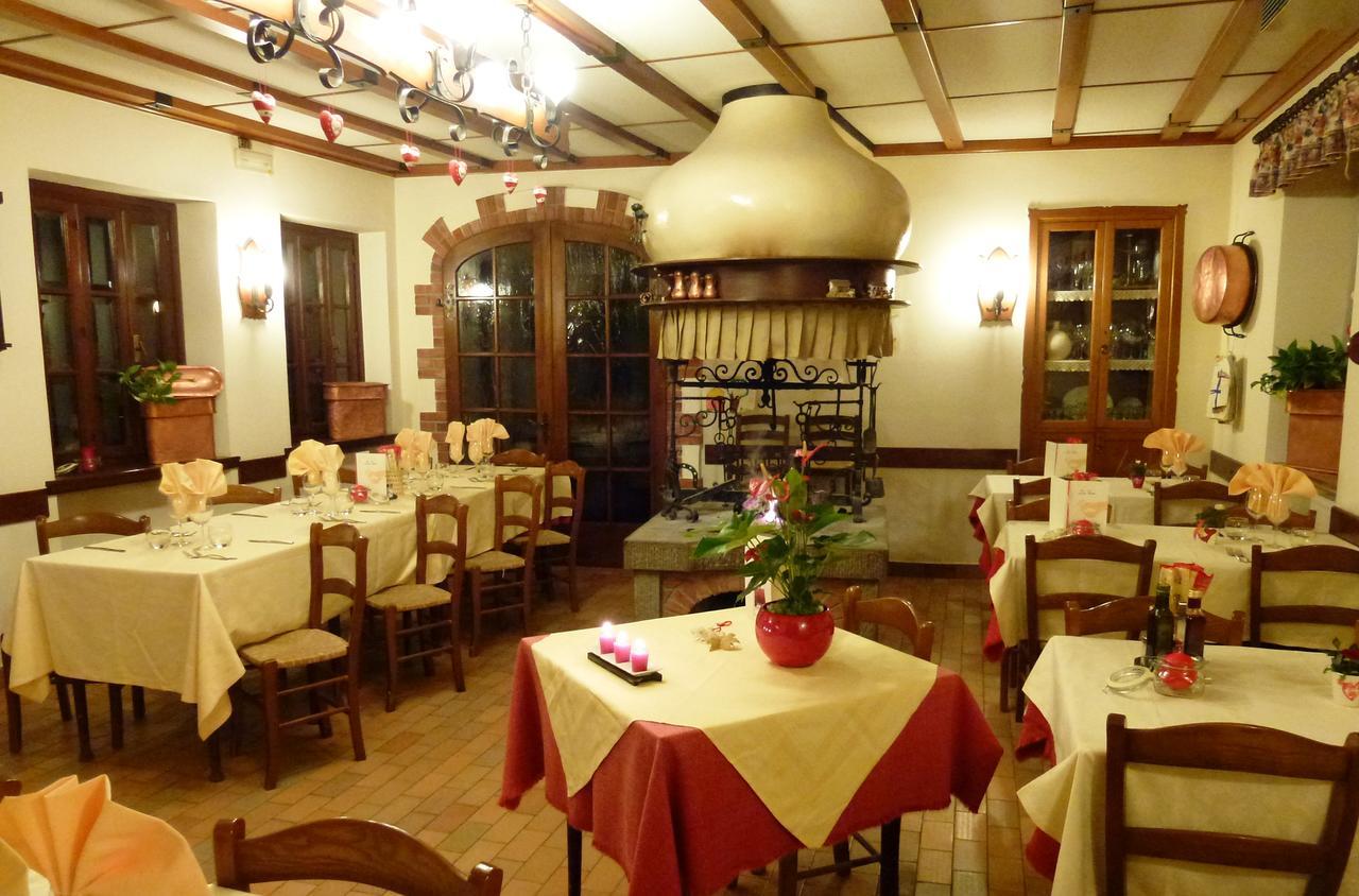 B&B Nella Terra Di Mezzo Caporiacco Eksteriør billede